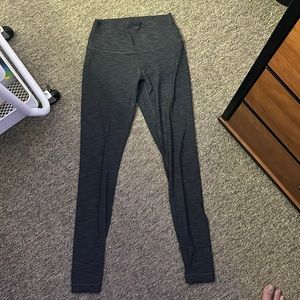 Grey Lulu lemon leggings - never worn tags just off!